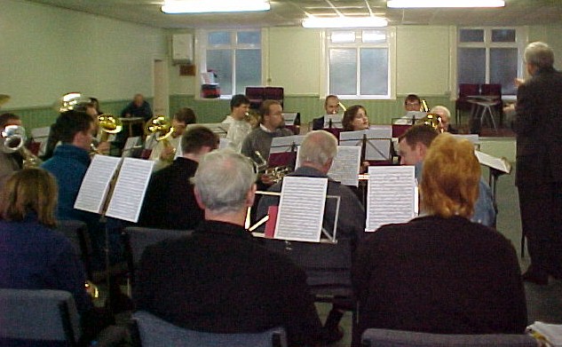 Trombones Poole 2000.JPG - 71627 Bytes
